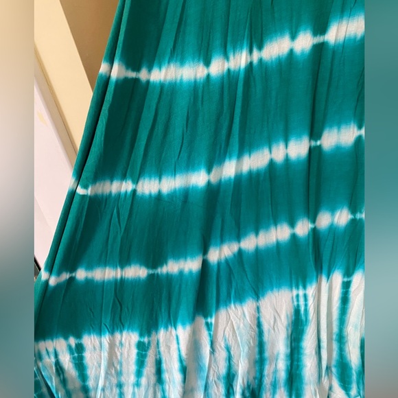 Design History tie dye maxi skirt size medium - Picture 2 of 3